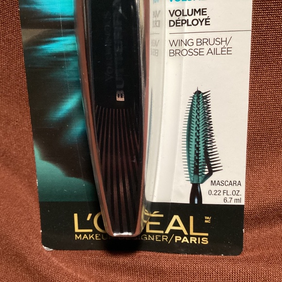 Loreal Voluminous Butterfly Mascara 868 Blackest Black New/Sealed 0.22 fl oz - Picture 6 of 6